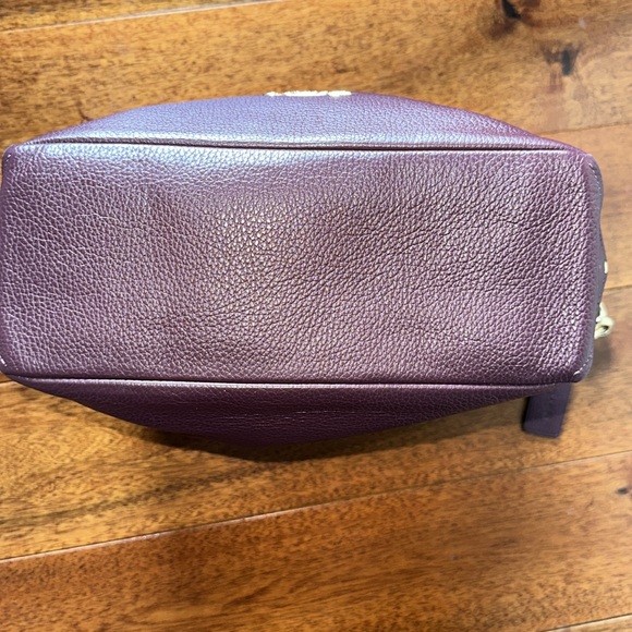 Coach Burgundy Shoulder Bag - Picture 8 of 10